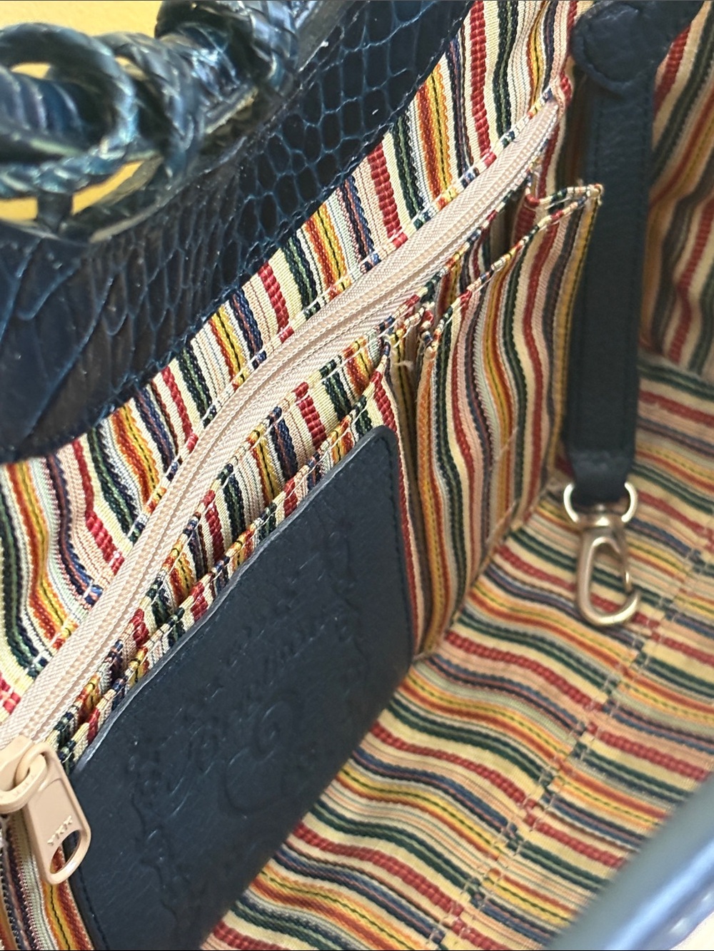 Brighton | Woven Straw Structured Dark Green Croc-Texture Top Handles Tote Bag - Picture 7 of 17